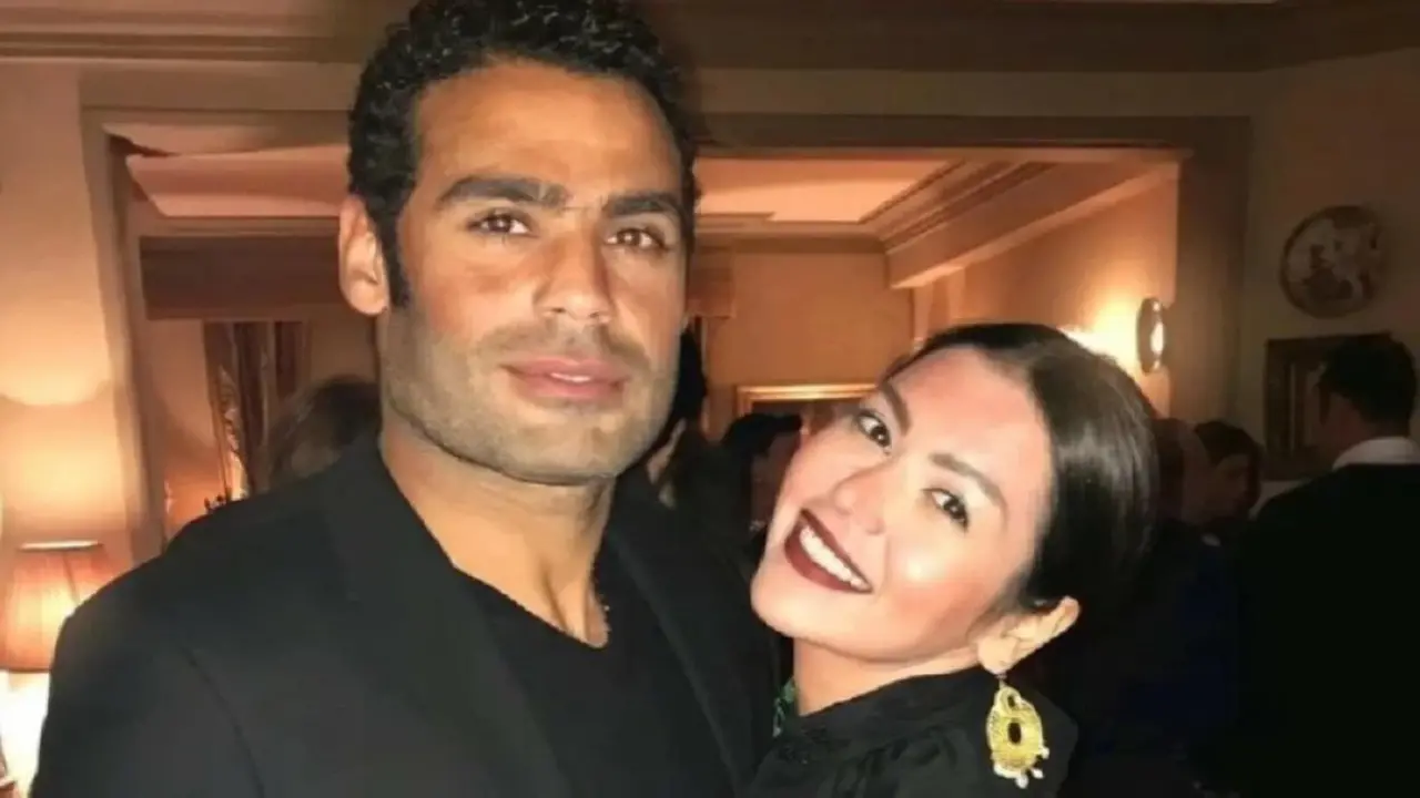 أزمة الزواج الثاني.. محمد عبد المنصف يوضح حقيقة انفصاله عن لقاء الخميسي